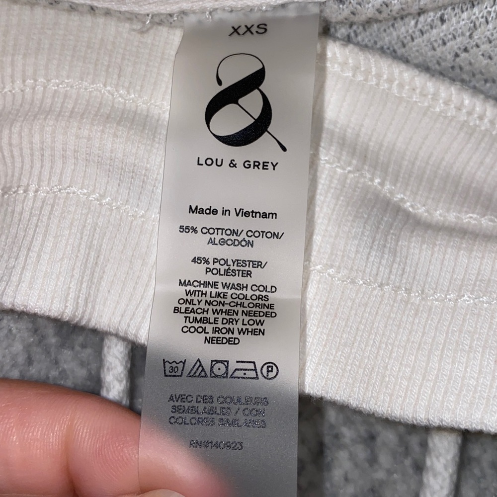 Lou & Grey Soft Knit Pullover in Gray & Cream Size XXS Oversized - Picture 8 of 13